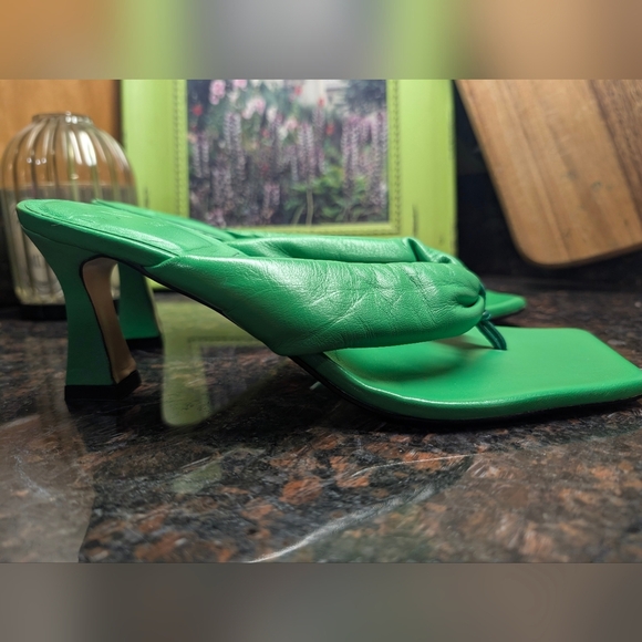 Day Birger et Mikkelsen Nathalie- Strap Sandal (bright green leather heels) - Picture 8 of 14